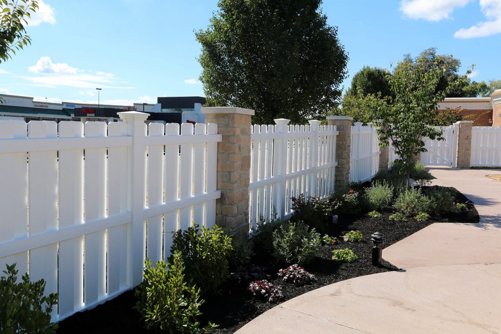 PVC Vs. Vinyl Fences: What Is Difference Between PVC And Vinyl Fences?