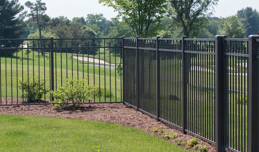 types of dog fences