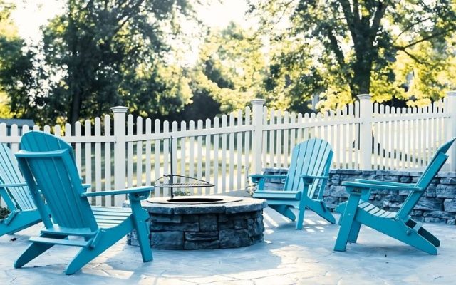 4 Short Fences that Add Style & Functionality